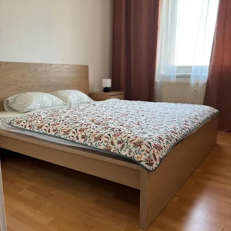 Apartment Retro Vibes & Modern Comfort Kosice