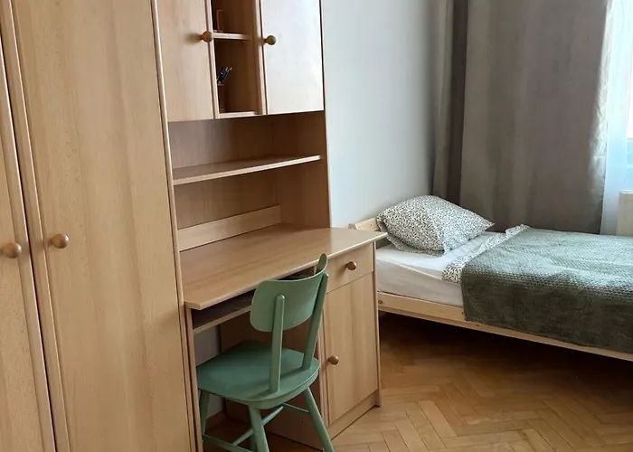 Retro Vibes & Modern Comfort