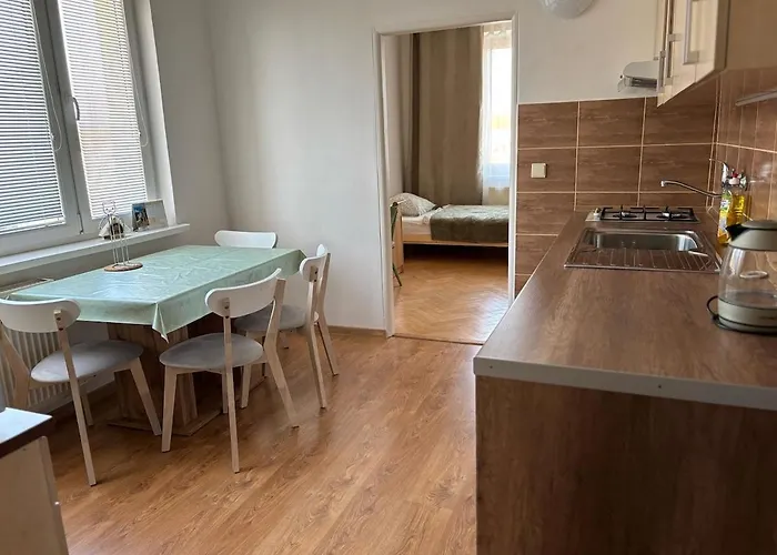 Retro Vibes & Modern Comfort Daire Kösice